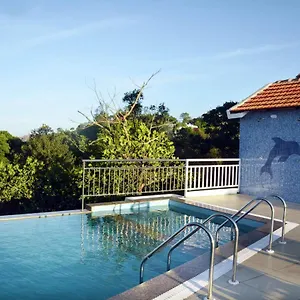Chillax Hotel