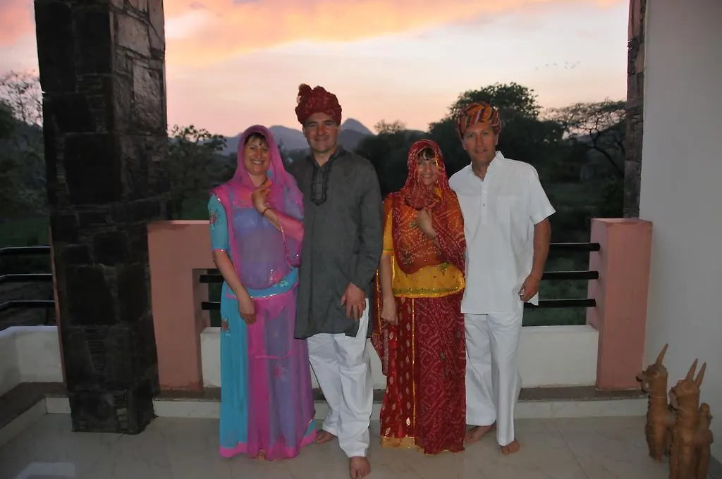 The Royale Country Retreat Bed & Breakfast Udaipur India